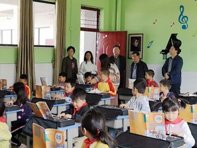 捐贈音樂課堂，補齊素質教育短板